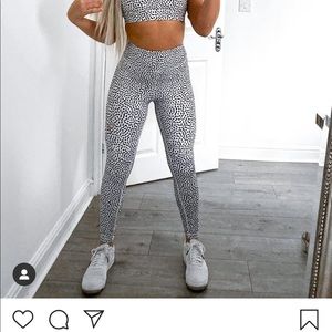 Dyoueven spotted leggings